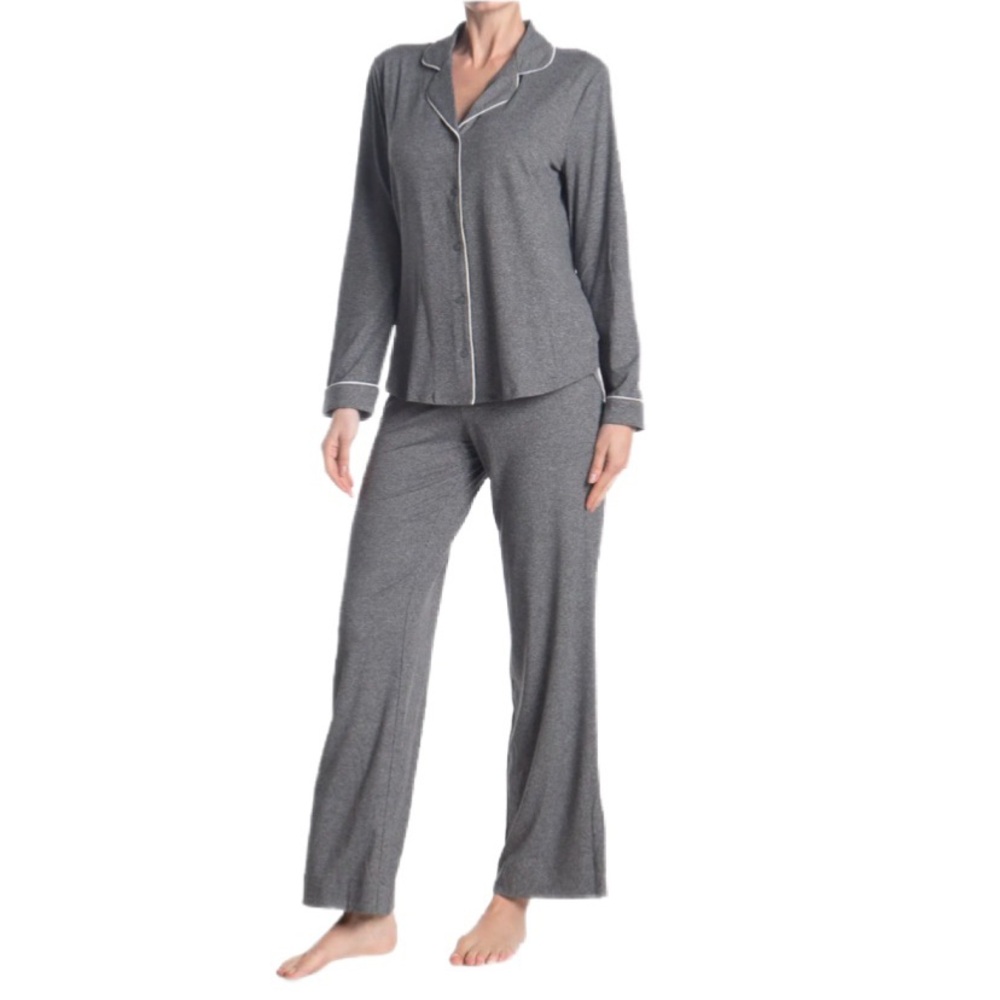 Shimera Two Piece Pajama Set in Charcoal Gray Size M